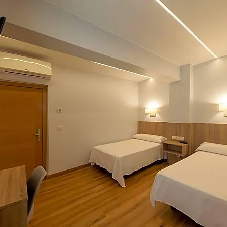 Hotel Panton 2*