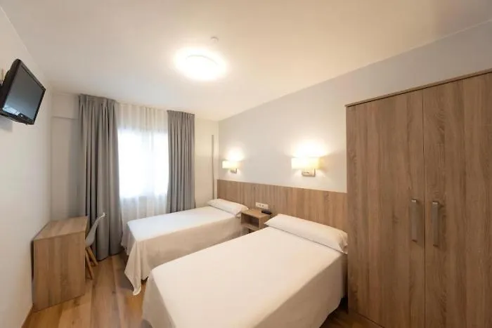 Hotel Pantón 2*